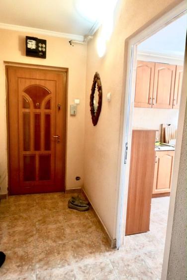 Apartament cu 2 camere semidecomandat în Găvana
