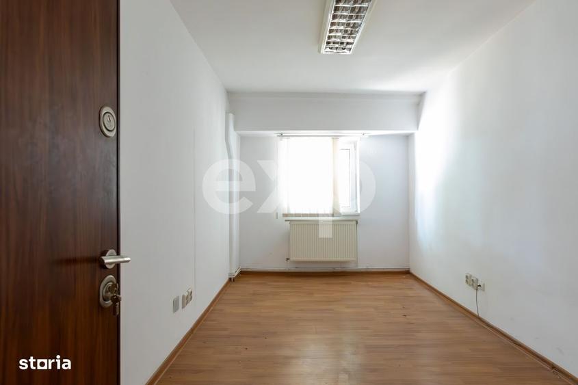 Spațiu comercial, de 400 mp, în Calea Moinești