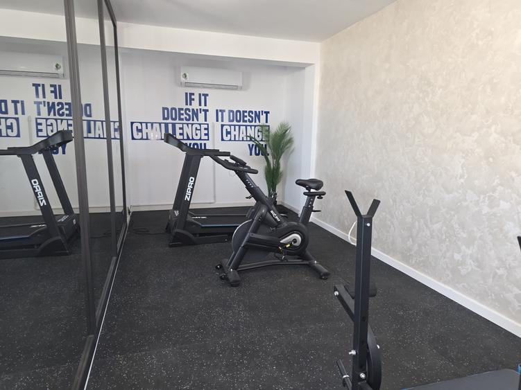 Apartament cu 2 camere decomandat în Galata