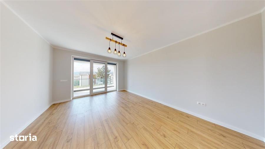 Apartament cu 2 camere decomandat în Cristian