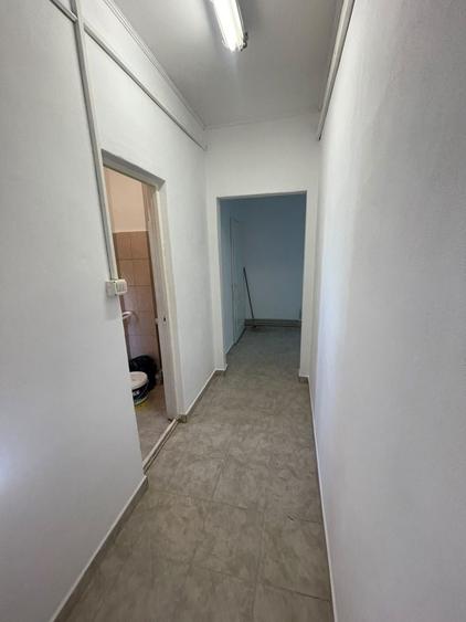 Spațiu comercial, de 150 mp, în Șiria