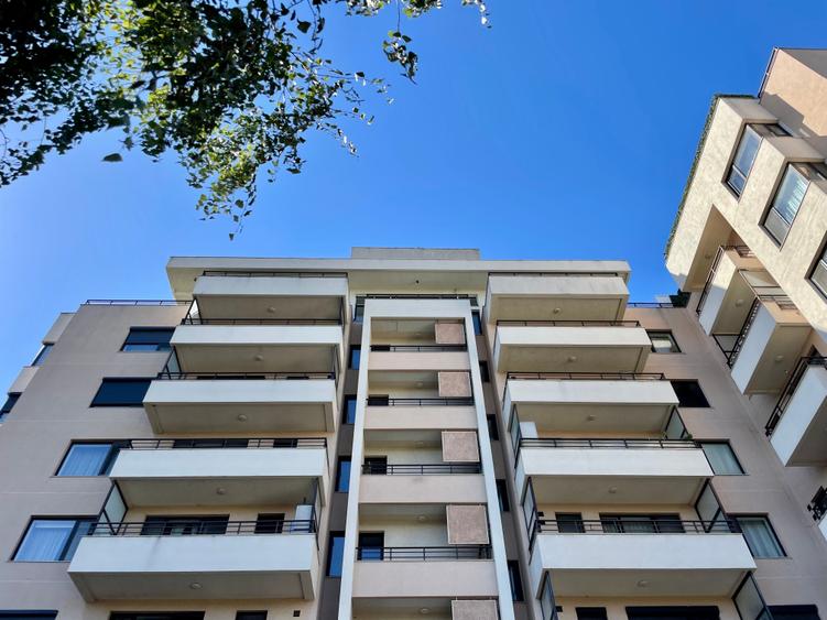 Apartament cu 2 camere decomandat, mobilat în Băneasa