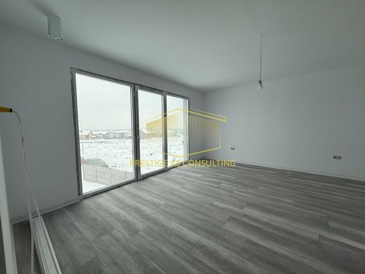 Vila moderna cu structura metalica, tehnologie NZEB si piscina | Giarmata - 8