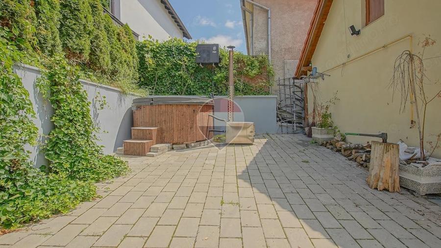 Casă cu 4 camere cu Teren 630 Mp în Baciu