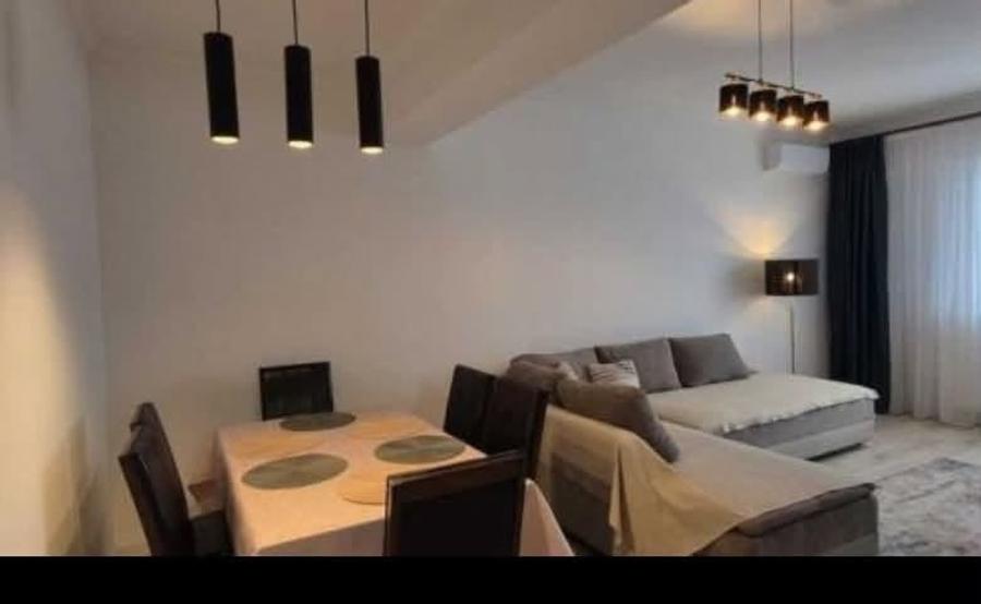 Apartament cu 2 camere decomandat în Kamsas