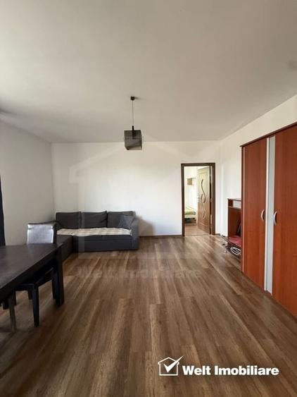 Apartament cu 3 camere in zona Vivo - 1