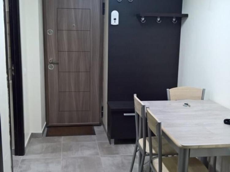 Garsonieră decomandată, mobilată în Drumul Taberei