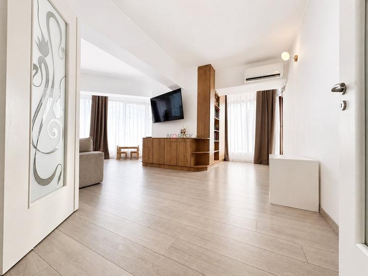 Apartament cu 3 camere decomandat, mobilat în Jiului