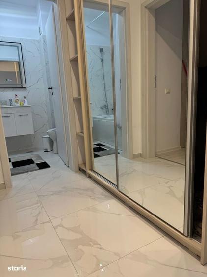 Apartament cu 2 camere decomandat în Roșu