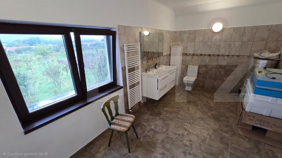 Casă individuală cu 4 camere cu Teren 1895 Mp în Exterior Nord