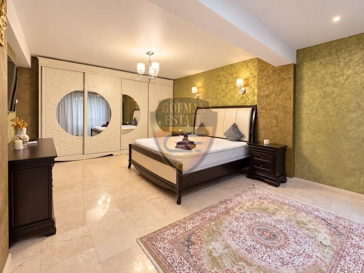 Apartament cu 4 camere decomandat în Mamaia-Sat