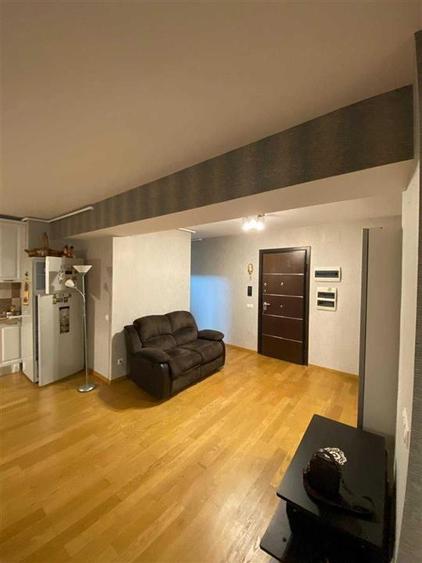 Apartament cu 2 camere semidecomandat, mobilat în Aviației