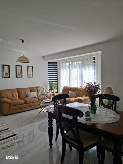Casă cu 5 camere cu Teren 500 Mp în Săsar