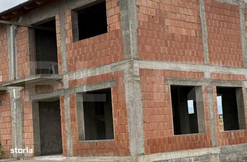 Casă cu 4 camere cu Teren 385 Mp în Central