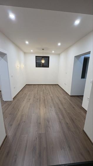 Casă cu 4 camere semidecomandat în Ultracentral