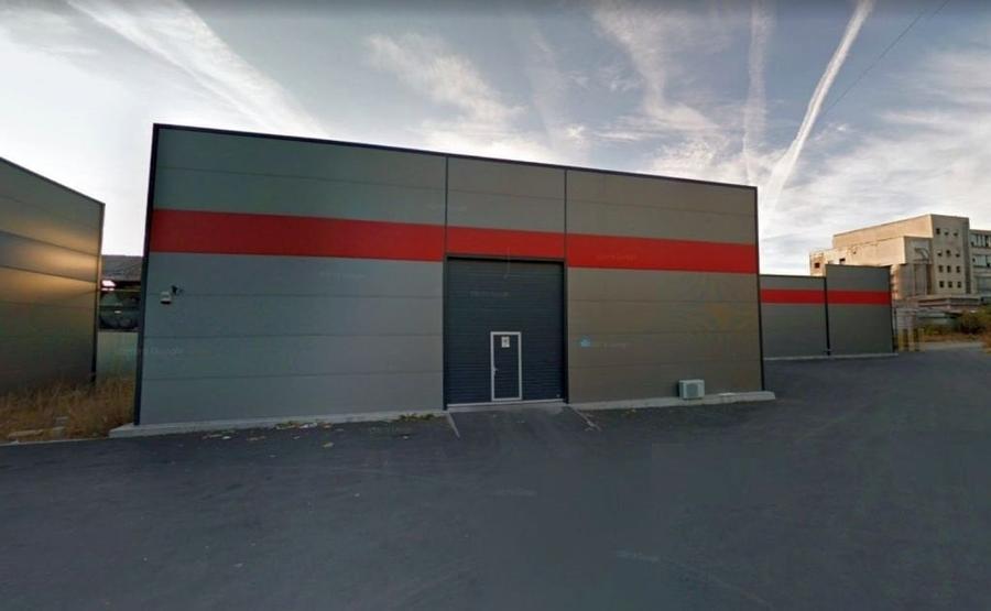 Spațiu industrial, de 900 mp, în Sud