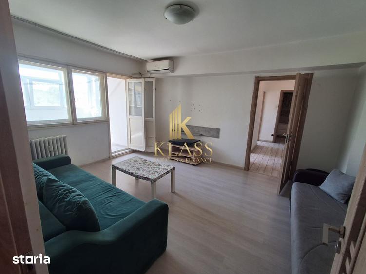 Apartament cu 3 camere semidecomandat în Colentina