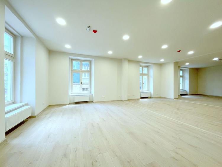 Birou, de 89 mp, în Ultracentral