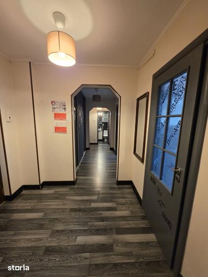 Apartament cu 3 camere în Titan
