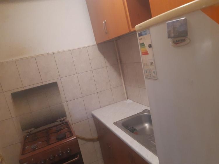 Apartament cu 2 camere nedecomandat în Popoveni