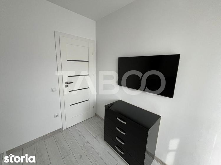 Apartament cu 2 camere decomandat, mobilat în Est