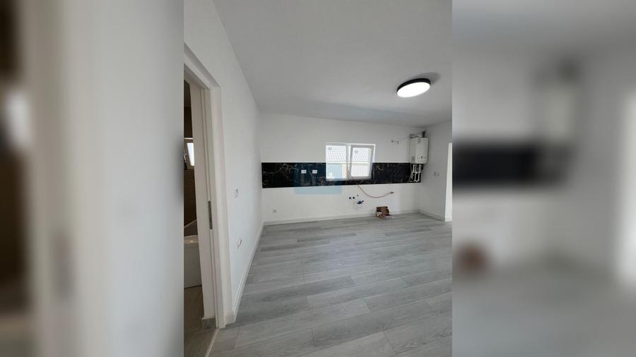 Casă cu 3 camere cu Teren 300 Mp în Centura