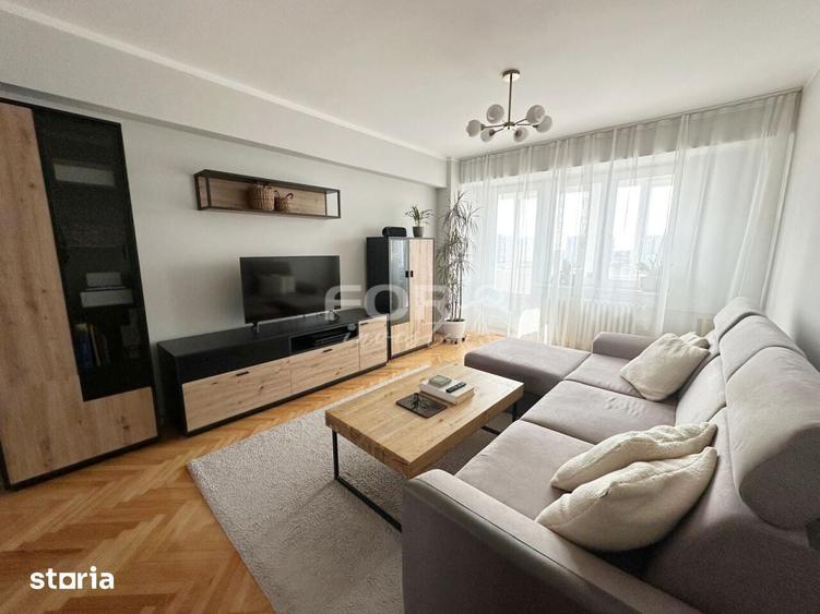 Apartament cu 3 camere decomandat în Orașul Nou