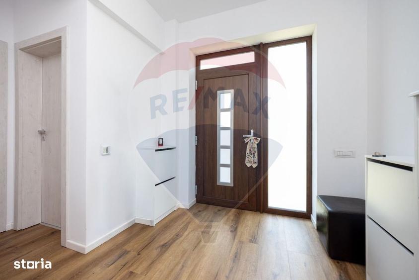 Casă cu 4 camere cu Teren 2481 Mp în Sohodol
