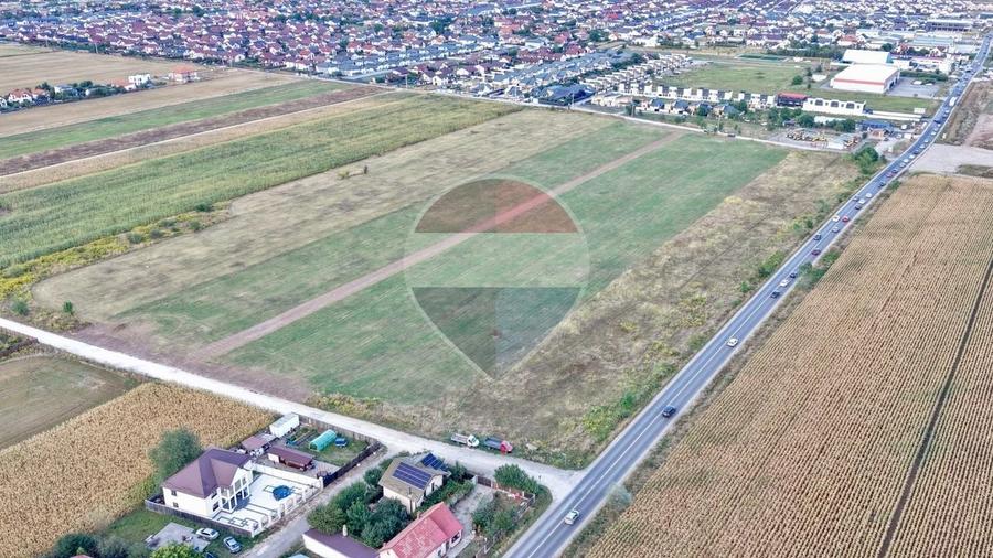 Teren Construcții intravilan de 600 mp, în Central