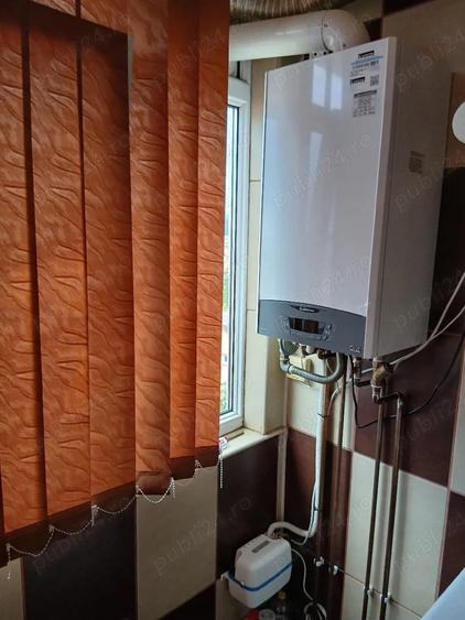 Apartament cu 3 camere decomandat în Central
