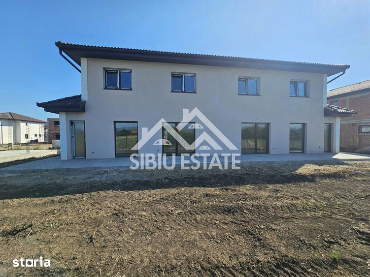 Casa noua 4 dormitoare, spatiu bun pentru familie - 10