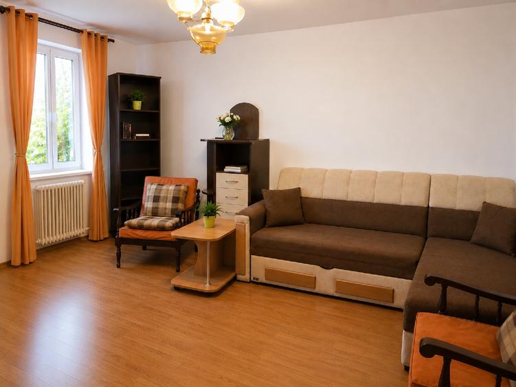 Apartament cu 2 camere decomandat în Drumul Taberei