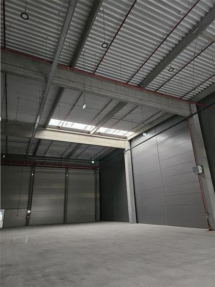 Spațiu industrial, de 1,800 mp, în Sud