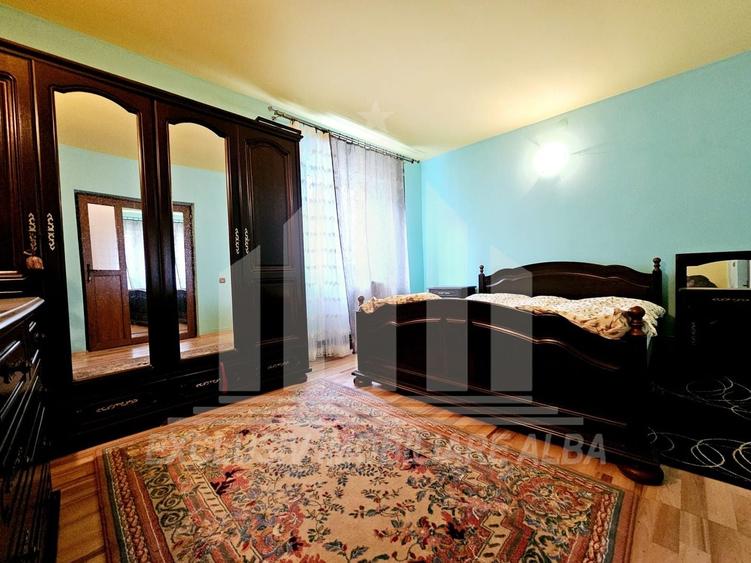 Casă individuală cu 6 camere cu Teren 400 Mp în Valea Mănăstirii