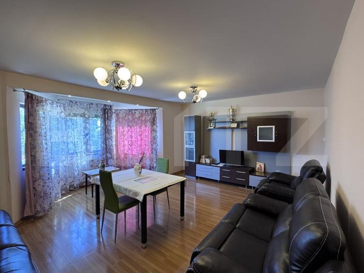 Casă individuală cu 6 camere cu Teren 667 Mp în Urleta