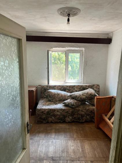Apartament cu 3 camere decomandat în Sud