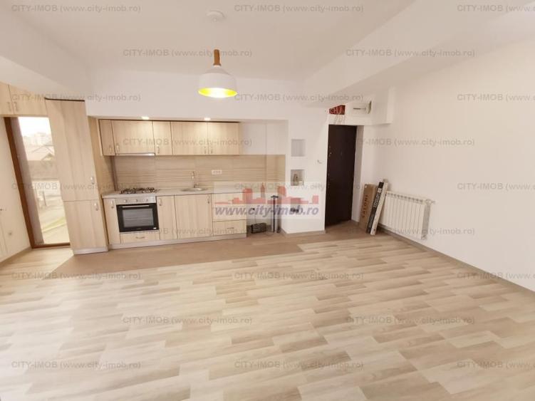 Casă individuală cu 15 camere decomandat cu Canalizare în Colentina