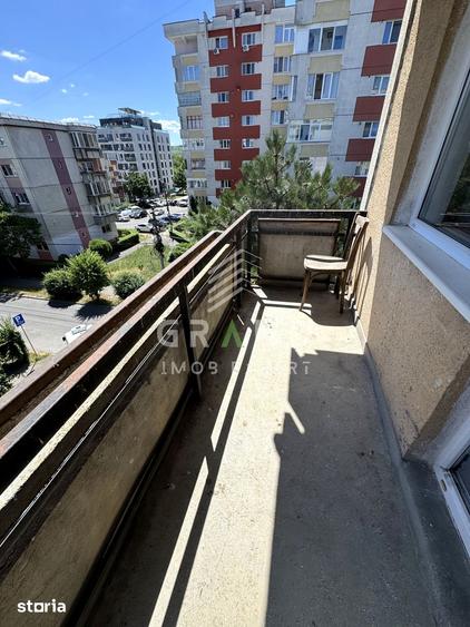 Apartament cu 2 camere decomandat, mobilat în Între Lacuri