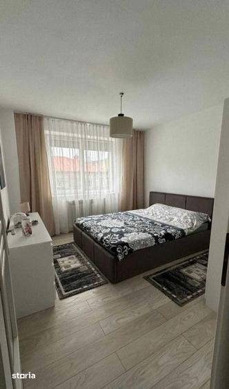 Apartament cu 2 camere, mobilat în Central