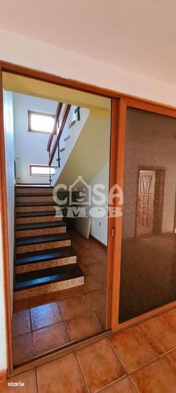 Casă cu 4 camere în Mogoșești