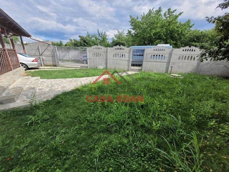 Casă cu 4 camere în Filipeștii de Pădure