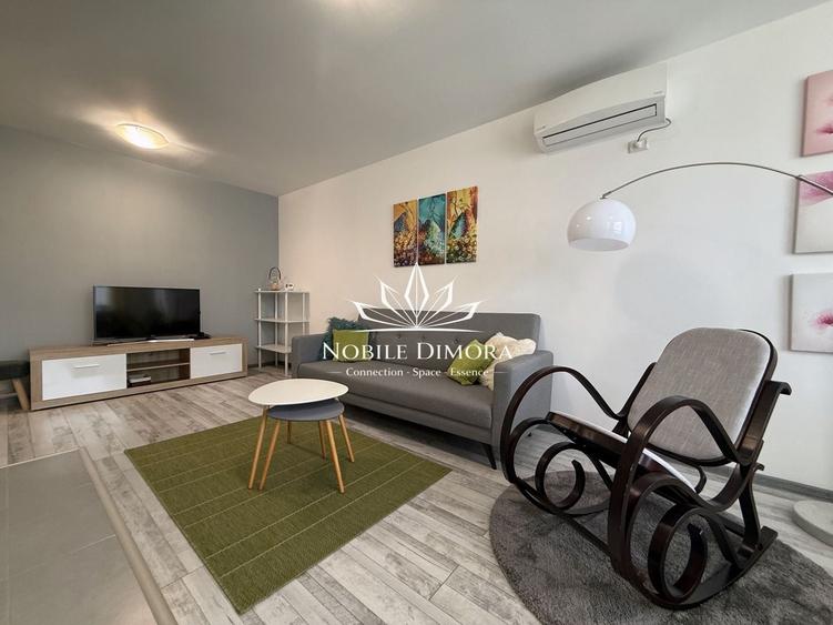 Apartament cu 2 camere semidecomandat, mobilat în Central