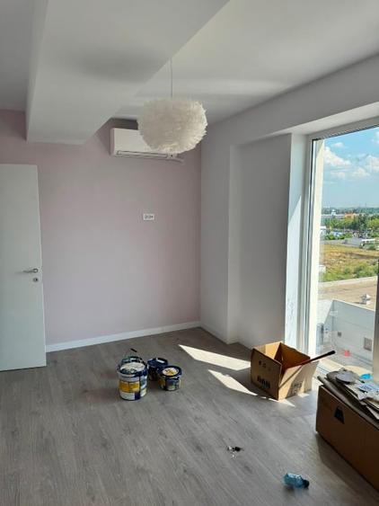 Apartament cu 3 camere decomandat, mobilat în Theodor Pallady