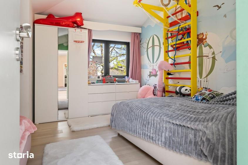 Apartament cu 5 camere în Domenii