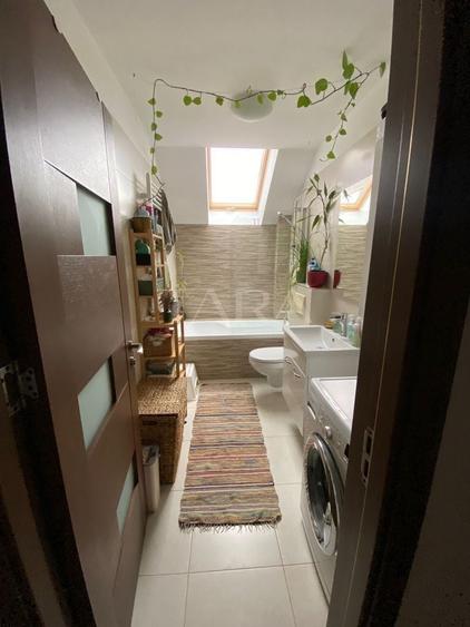 Apartament cu 4 camere decomandat în Baciu