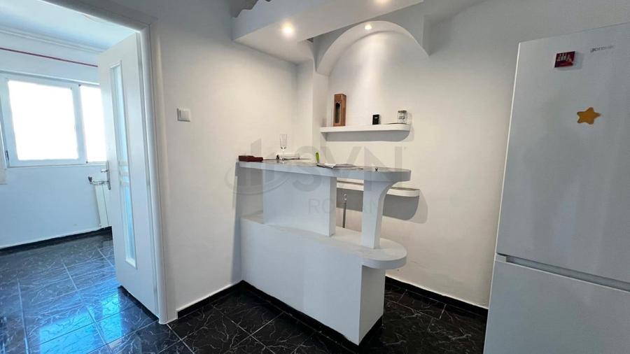 Apartament cu 2 camere semidecomandat, mobilat în Vatra Luminoasă