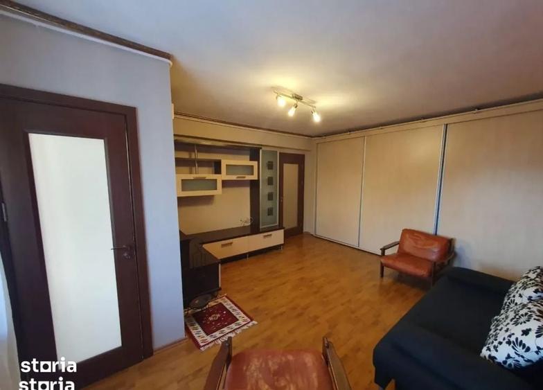 Apartament 3 camere - decomandat - 3