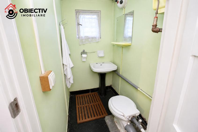Casă individuală cu 4 camere cu Teren 1477 Mp în Tarcău