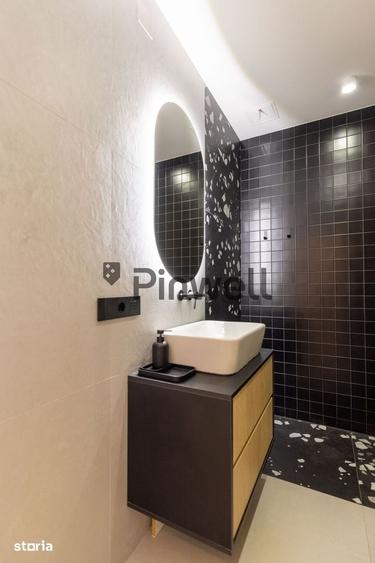 Apartament cu 3 camere semidecomandat, mobilat în Dămăroaia