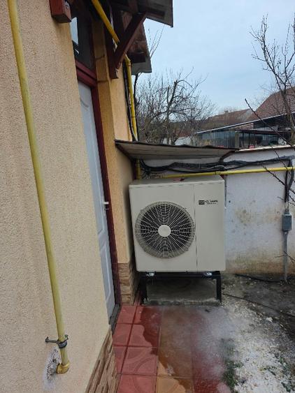 Casă individuală cu 3 camere cu Teren 467 Mp în Est